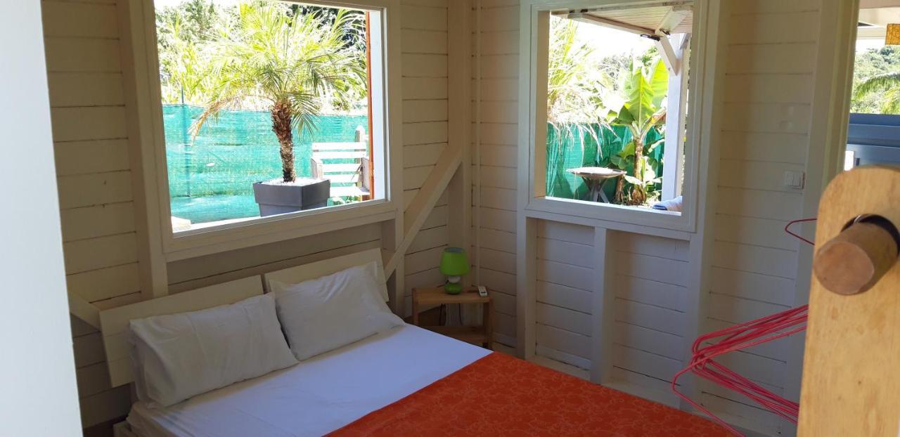 Mini-Villa Entre Montagne Et Mer Goyave Luaran gambar